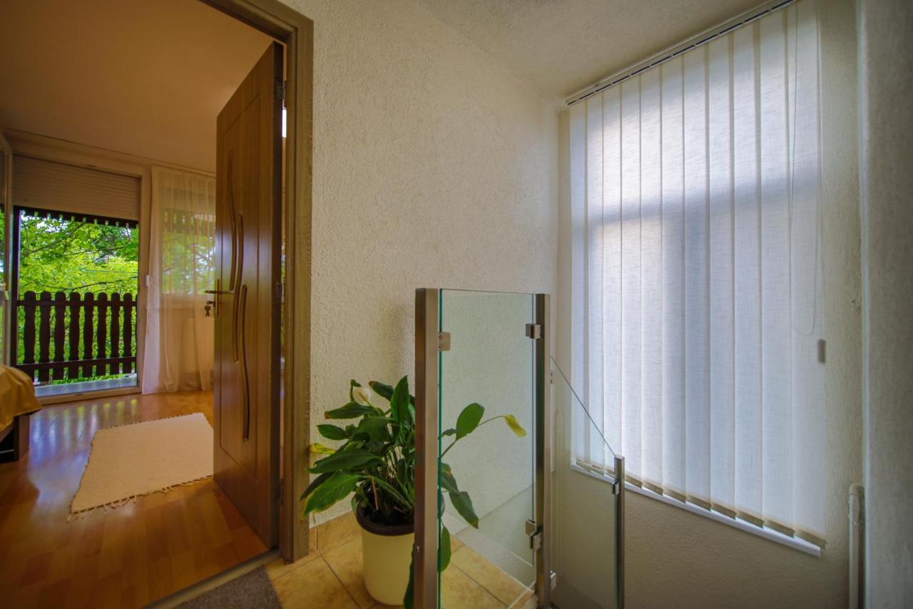 Maria Apartman Hajdúszoboszló Buitenkant foto