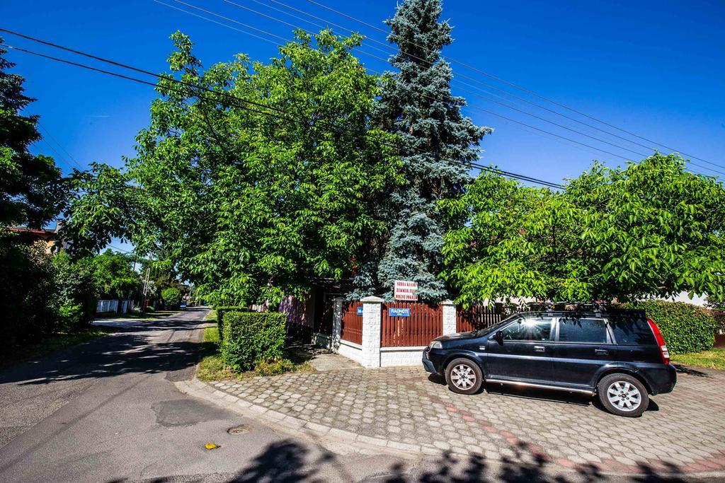 Maria Apartman Hajdúszoboszló Buitenkant foto
